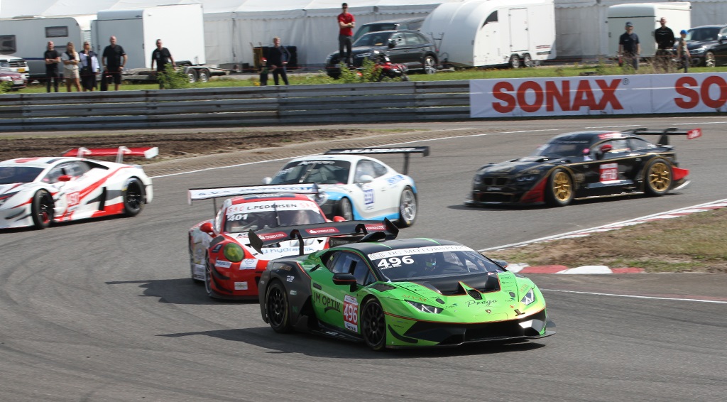 Special Saloon feltet byder på kampe med masser af hestekræfter.
(Foto: Motorsporten.dk)